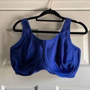 Wacoal blue underwire sports bra 40G EUC